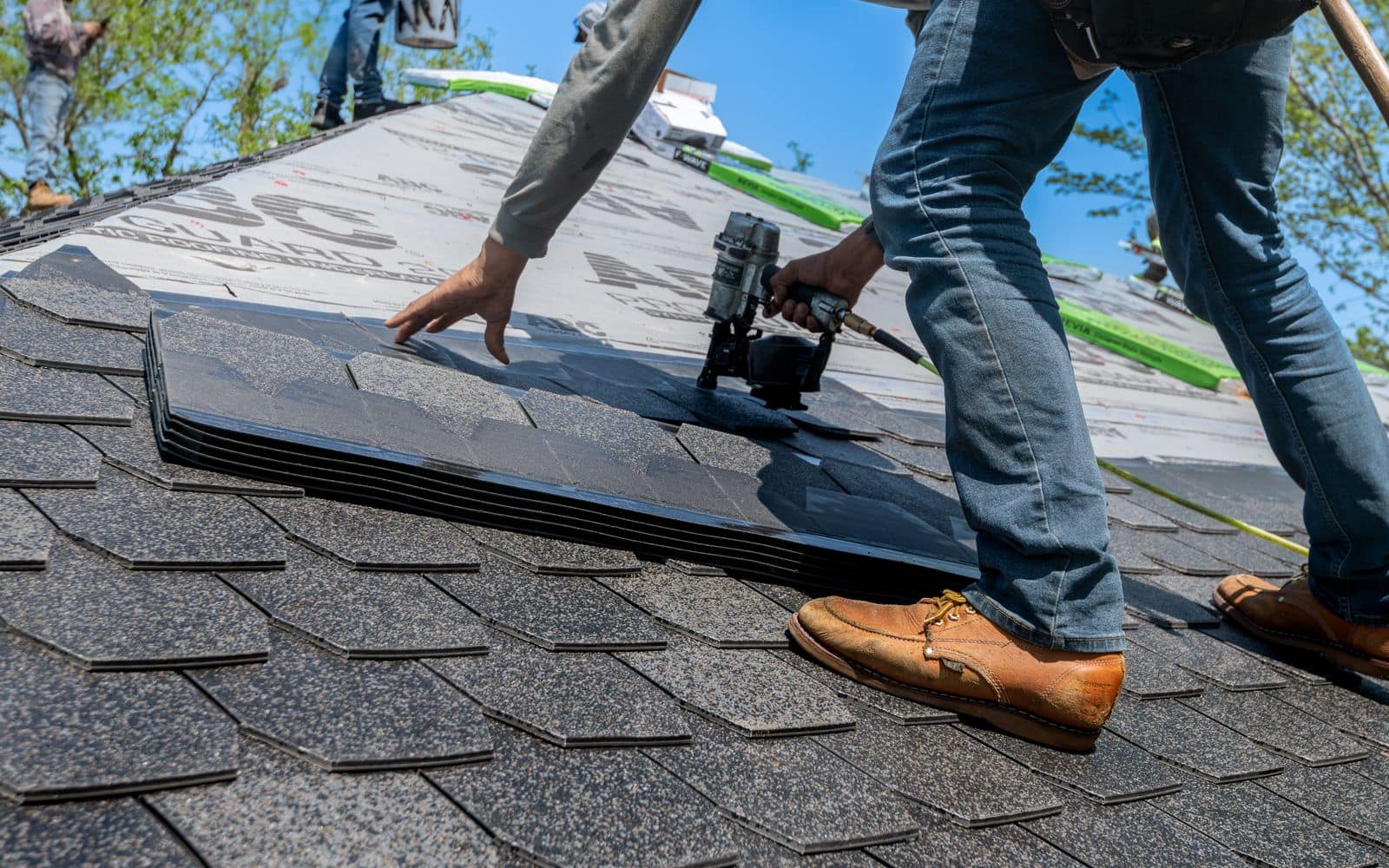 8 Signs Your Dayton Roof Needs Replacing (Not Just Repairing)